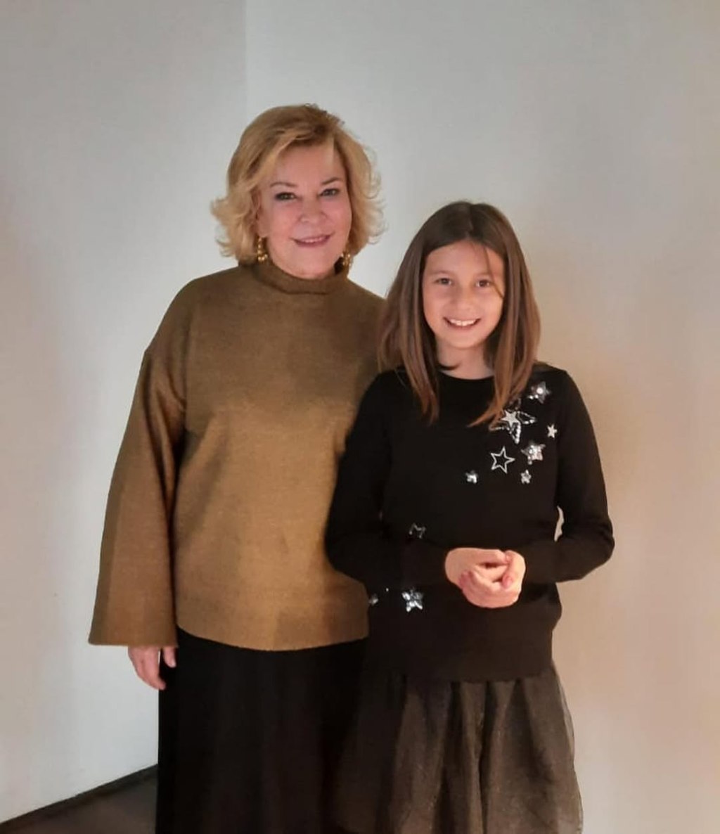 İklil Hilye ESKİN Gülsin Onay&nbsp;ile!