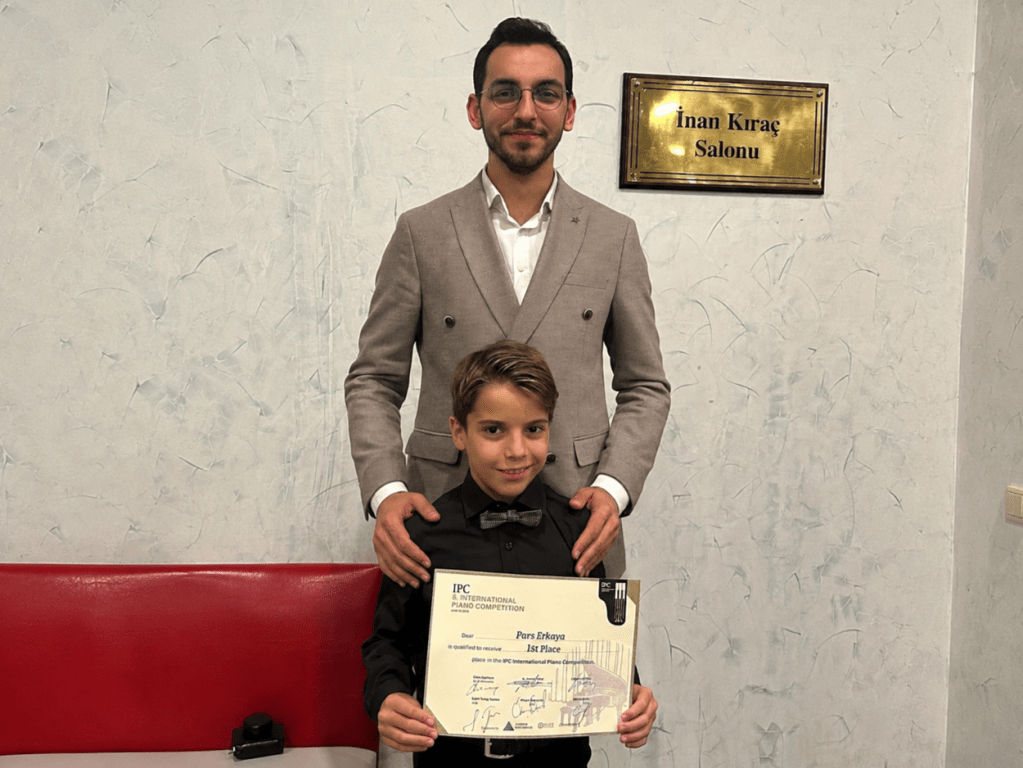 Virtüöz Takımı Öğrencimiz Pars Erkaya IPC’de Birincilik Ödülü Kazandı!